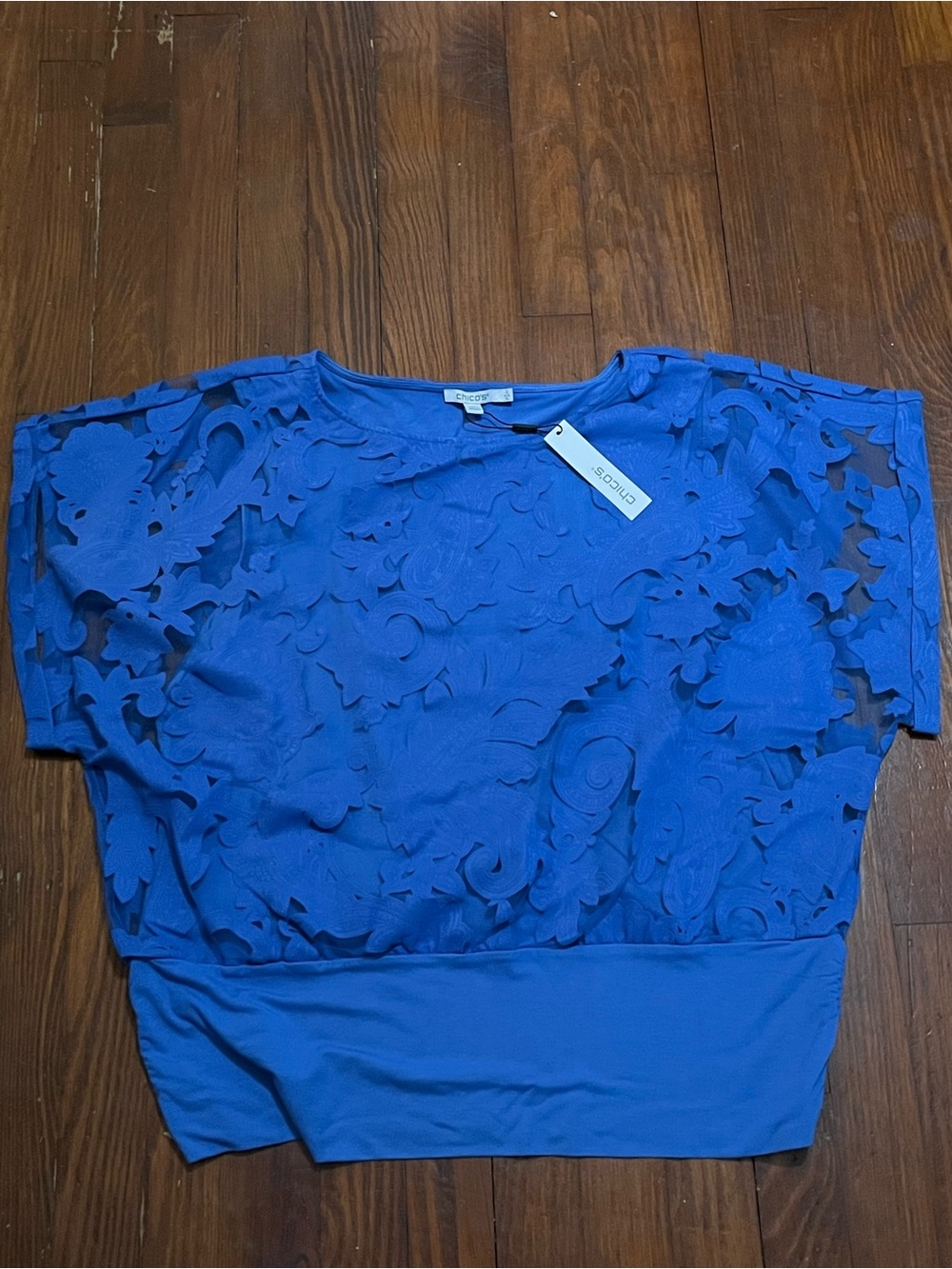 Chico's Royal Blue Laser-Cut Short Sleeve Crop Top NWT - Gift Giving